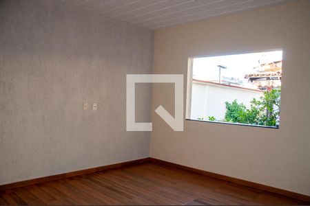 Casa à venda com 360m², 2 quartos e 3 vagasQuarto - Externo