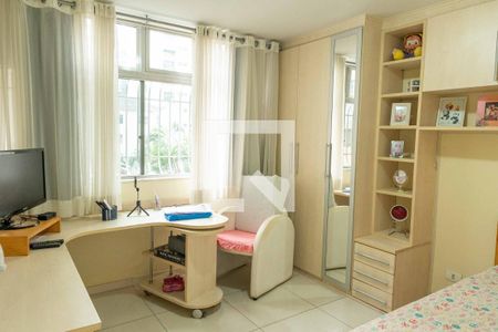 Apartamento à venda com 284m², 3 quartos e 1 vagaQuarto 2