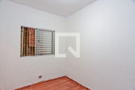 Suíte de casa para alugar com 3 quartos, 100m² em Vila Serralheiro, São Paulo