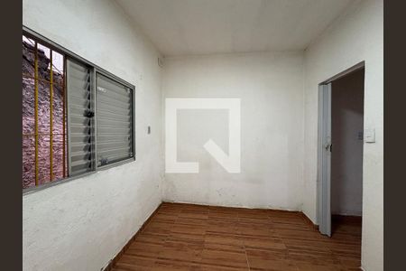 Quarto 1 de casa para alugar com 3 quartos, 100m² em Vila Serralheiro, São Paulo