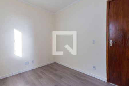 Quarto 1 de apartamento para alugar com 2 quartos, 50m² em Vila Santa Teresinha, São Paulo