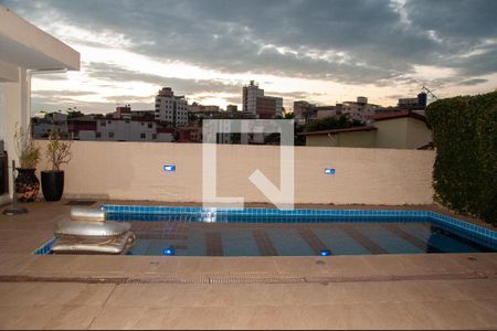 Casa para alugar com 268m², 3 quartos e 3 vagasPiscina