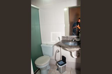 Casa para alugar com 268m², 3 quartos e 3 vagasBanheiro de Serviço