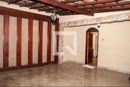 Casa para alugar com 268m², 3 quartos e 3 vagasÁrea comum