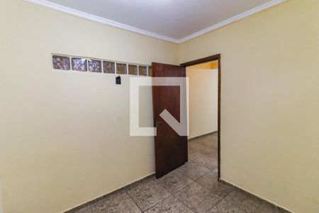 Quarto 2 de casa para alugar com 2 quartos, 115m² em Cidade Intercap, Taboão da Serra