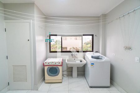 Apartamento à venda com 300m², 4 quartos e 3 vagasÁrea de Serviço