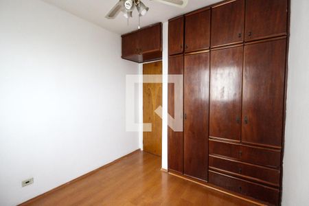 Apartamento à venda com 64m², 2 quartos e 1 vagaQuarto 2