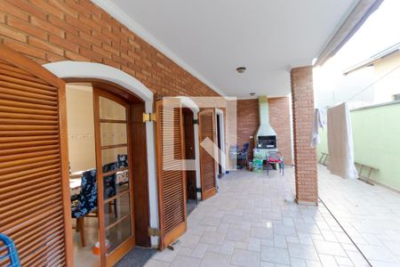 Casa à venda com 270m², 3 quartos e 4 vagas Casa à venda com 270m², 3 quartos e 4 vagasChurrasqueira