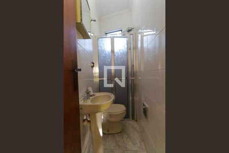 Casa à venda com 270m², 3 quartos e 4 vagas Casa à venda com 270m², 3 quartos e 4 vagasBanheiro de Serviço