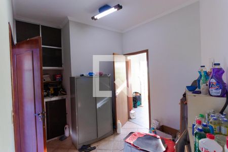 Casa à venda com 270m², 3 quartos e 4 vagas Casa à venda com 270m², 3 quartos e 4 vagasQuarto de Serviço