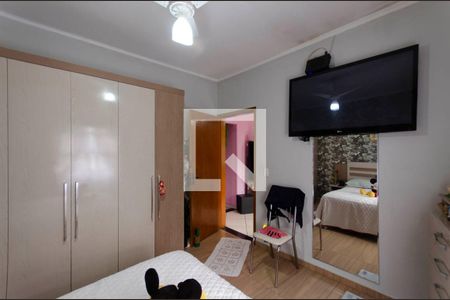 Quarto 1 de casa para alugar com 2 quartos, 117m² em Vila Nhocune, São Paulo