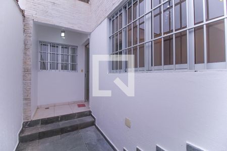 Casa para alugar com 76m², 3 quartos e 1 vagaEntrada
