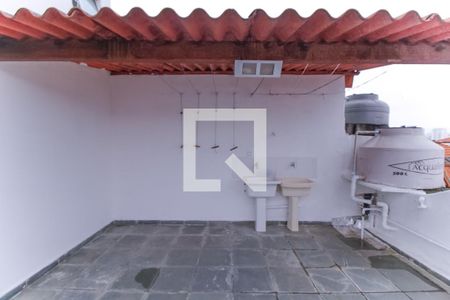 Casa para alugar com 76m², 3 quartos e 1 vagaÁrea de Serviço