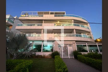 Apartamento à venda com 215m², 3 quartos e 2 vagas Apartamento à venda com 215m², 3 quartos e 2 vagasFachada