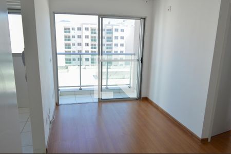 Sala de apartamento à venda com 2 quartos, 50m² em Pechincha, Rio de Janeiro