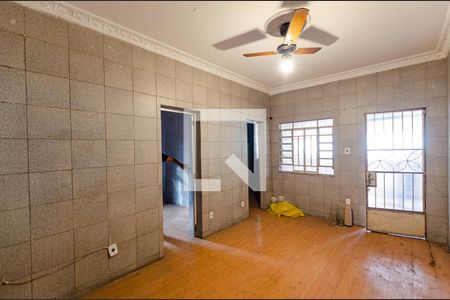 Sala de Casa com 2 quartos, 142m² Fonseca