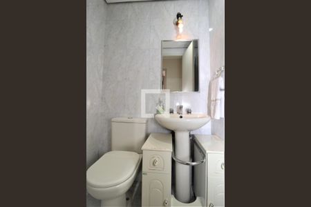 Apartamento à venda com 62m², 2 quartos e 1 vagaBanheiro Social