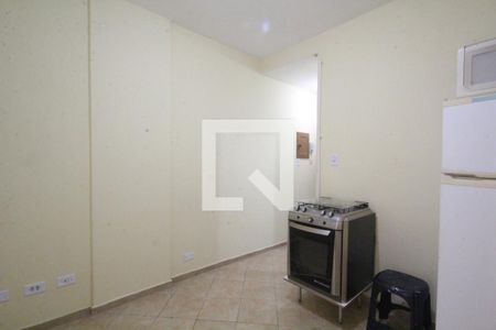 Cozinha de apartamento para alugar com 1 quarto, 33m² em Liberdade, São Paulo