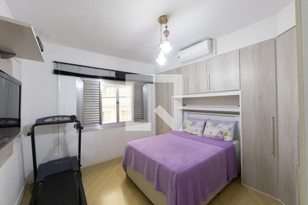 Quarto 2 de casa à venda com 2 quartos, 80m² em Penha de França, São Paulo
