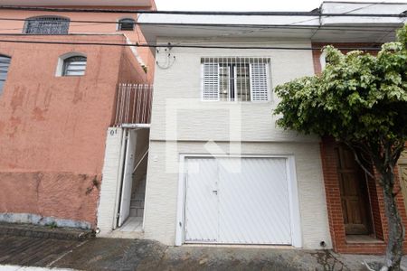 Casa à venda com 80m², 2 quartos e 1 vagaFachada
