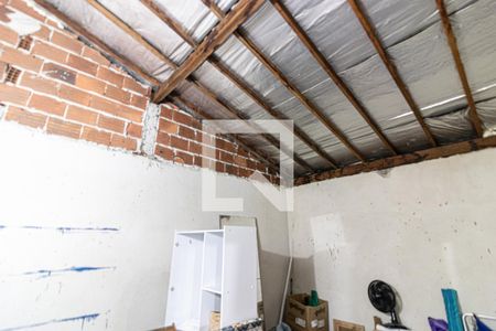 Casa de condomínio à venda com 110m², 3 quartos e 1 vagaQuarto