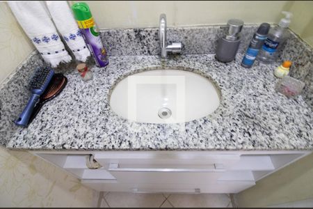 Casa de condomínio à venda com 110m², 3 quartos e 1 vagaLavabo