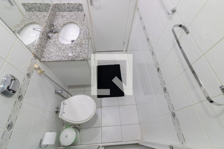 Casa de condomínio à venda com 110m², 3 quartos e 1 vagaSuíte 2 - Banheiro