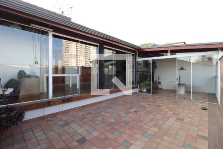 Casa à venda com 472m², 4 quartos e 5 vagasQuintal