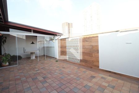 Casa à venda com 472m², 4 quartos e 5 vagasQuintal