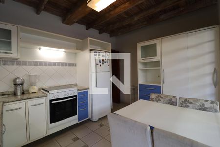 Casa à venda com 472m², 4 quartos e 5 vagasCozinha