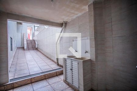 Casa para alugar com 65m², 2 quartos e sem vagaÁrea de Serviço
