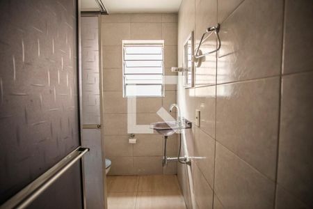 Casa para alugar com 65m², 2 quartos e sem vagaBanheiro