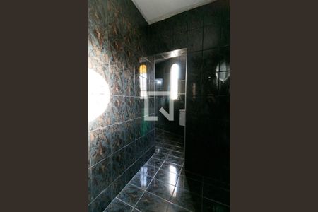 Casa à venda com 227m², 6 quartos e 2 vagas Casa à venda com 227m², 6 quartos e 2 vagasBanheiro suíte