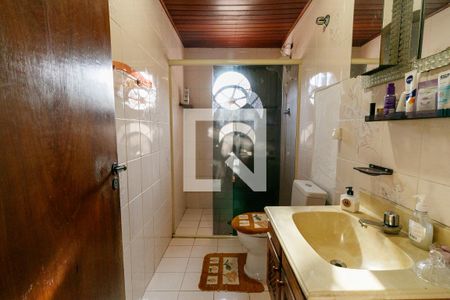 Casa à venda com 227m², 6 quartos e 2 vagas Casa à venda com 227m², 6 quartos e 2 vagasBanheiro 3