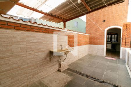 Casa à venda com 227m², 6 quartos e 2 vagas Casa à venda com 227m², 6 quartos e 2 vagasÁrea de Serviço