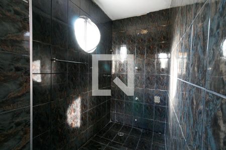 Casa à venda com 227m², 6 quartos e 2 vagas Casa à venda com 227m², 6 quartos e 2 vagasBanheiro suíte