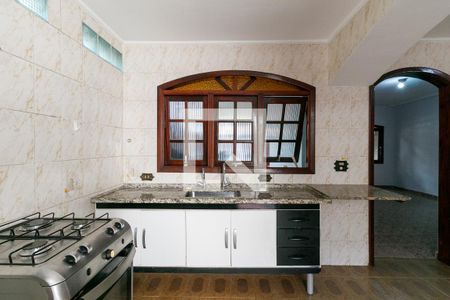 Casa à venda com 227m², 6 quartos e 2 vagas Casa à venda com 227m², 6 quartos e 2 vagasCozinha