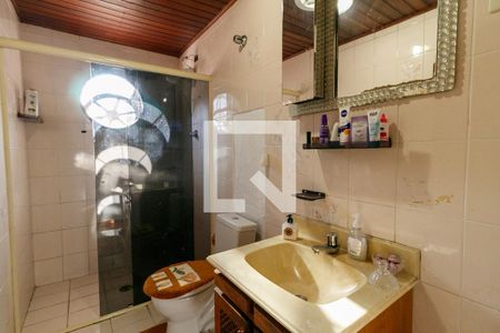 Casa à venda com 227m², 6 quartos e 2 vagas Casa à venda com 227m², 6 quartos e 2 vagasBanheiro 3