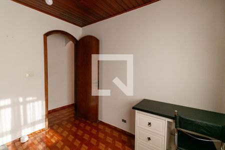 Casa à venda com 227m², 6 quartos e 2 vagas Casa à venda com 227m², 6 quartos e 2 vagasQuarto 3