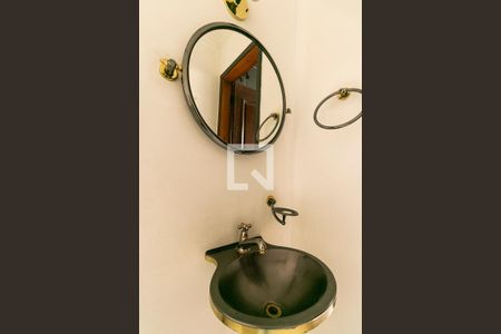 Lavabo de casa à venda com 2 quartos, 150m² em Vila Carrão, São Paulo