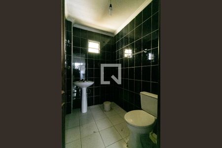 Casa para alugar com 150m², 2 quartos e 5 vagas Casa para alugar com 150m², 2 quartos e 5 vagasGaragem - Banheiro