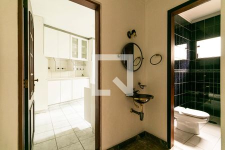 Lavabo de casa à venda com 2 quartos, 150m² em Vila Carrão, São Paulo