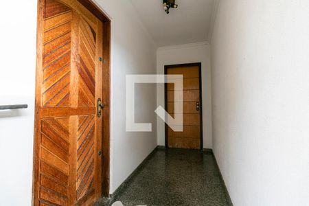 Casa para alugar com 150m², 2 quartos e 5 vagas Casa para alugar com 150m², 2 quartos e 5 vagasEntrada