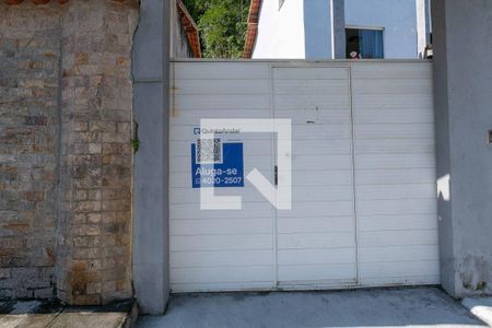 Casa à venda com 331m², 4 quartos e 2 vagasPlaca QuintoAndar