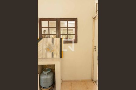 Casa à venda com 331m², 4 quartos e 2 vagasÁrea de Serviço