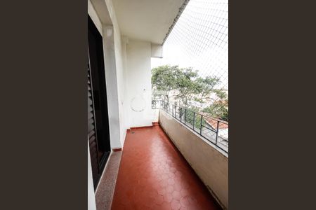 Apartamento à venda com 71m², 2 quartos e sem vaga Apartamento à venda com 71m², 2 quartos e sem vagaVaranda