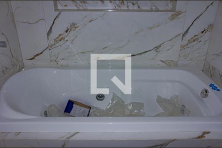 Casa à venda com 125m², 3 quartos e 2 vagasBanheira