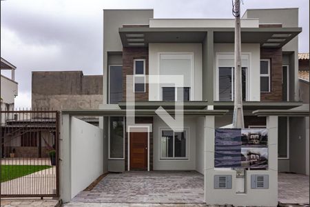 Casa à venda com 125m², 3 quartos e 2 vagasFachada