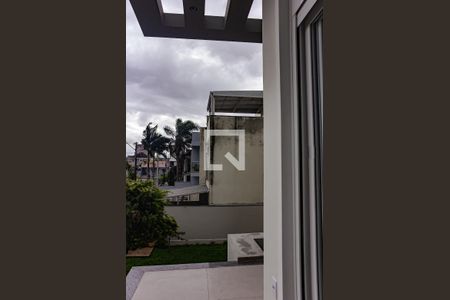 Casa à venda com 125m², 3 quartos e 2 vagasSacada do Quarto 1