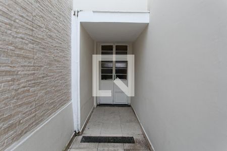 Casa à venda com 450m², 3 quartos e 2 vagasCorredor